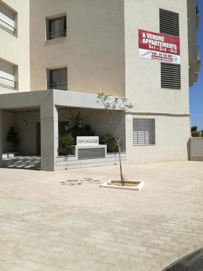 Appart Haut Standing à Tunis El Aouina Exterior foto